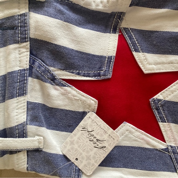 We The Free Firecracker Flare Jeans, Size 29. New With Tags. Free people. - Picture 6 of 7